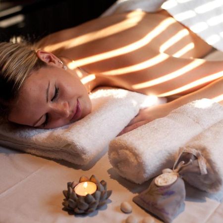 Wellness Hotel Zlata Lipa Decin Luaran gambar