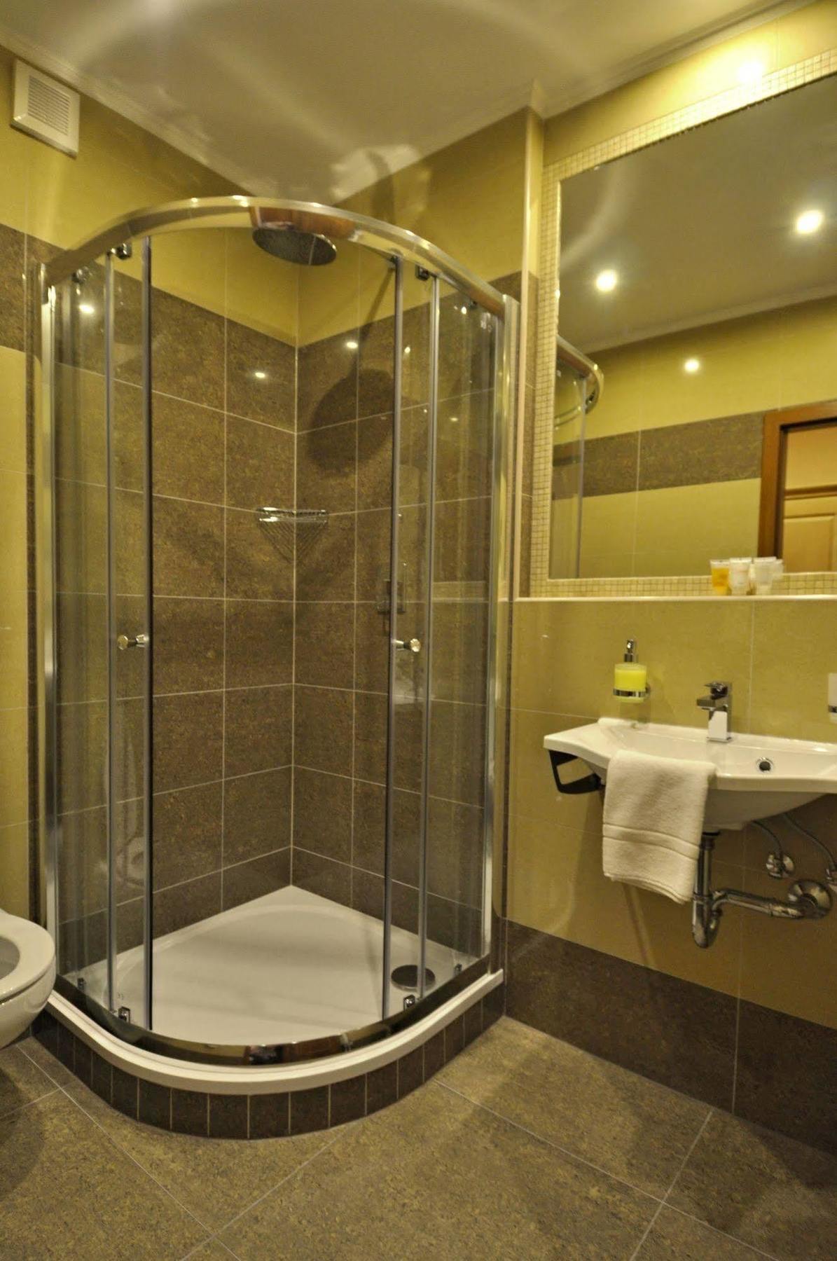 Wellness Hotel Zlata Lipa Decin Luaran gambar